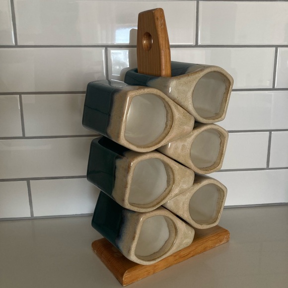 SOLD Vintage stoneware Rodolpho padilla mugs - Picture 5 of 9